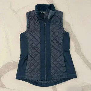 Athleta Rock Springs Quilted Vest Green Women’s Size Medium Petite Athleisure